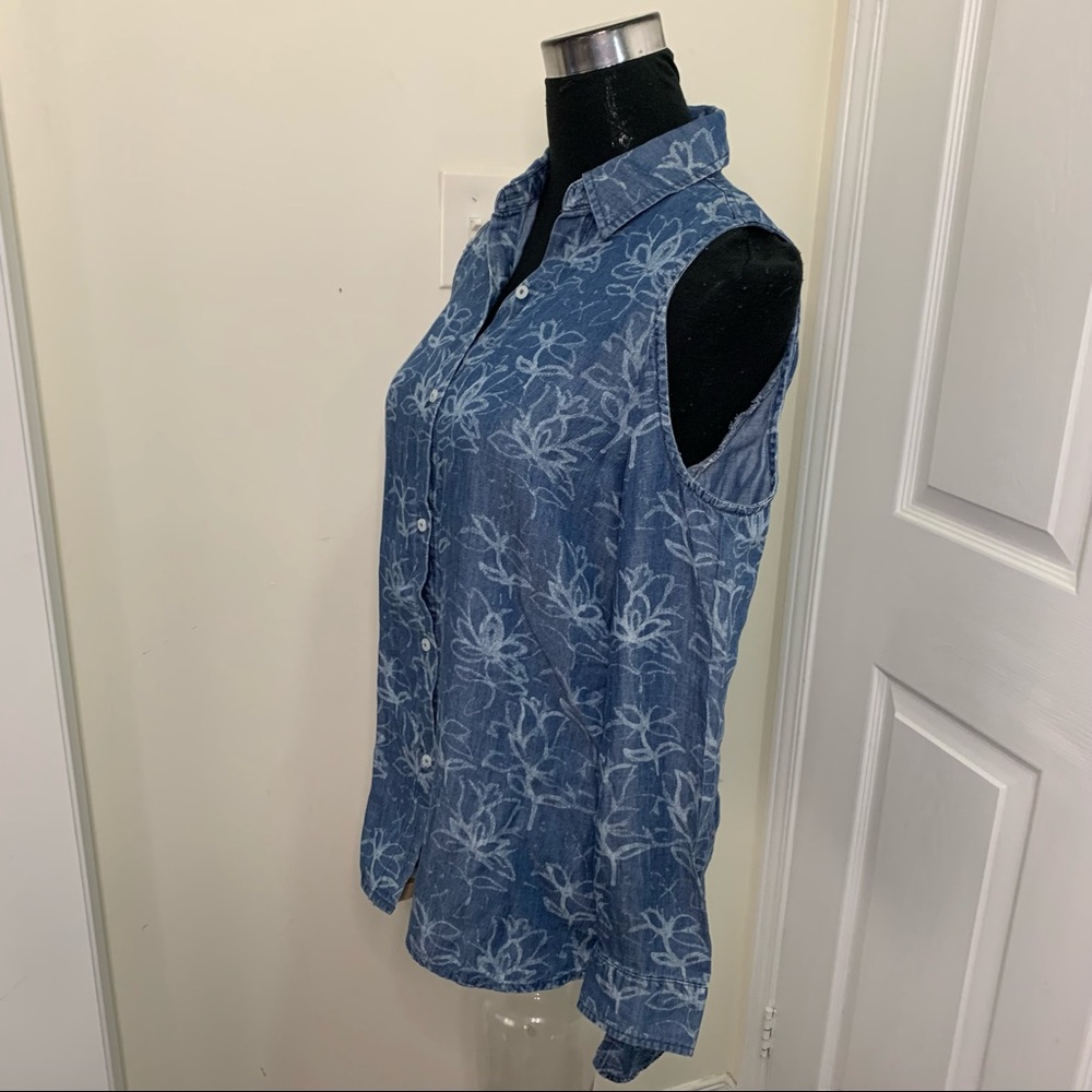 Max Jeans Cut Out Cold Shoulder  Floral Chambray  Top